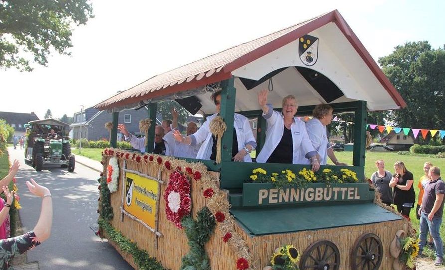 Drei Tage soll auf dem Gelände des SV Komet Pennigbüttel (Im Hof) gefeiert werden. Der große Festball am Samstagabend wird der erste Höhepunkt des dreitägigen Programms. Foto: eb