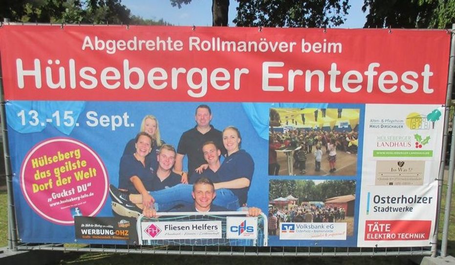 Die wunderbare Stimmung, die tollen Erntewagen und Fußgruppen, die Heiterkeit auf diesem Fest stecken alle an.  Foto: eb