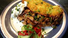 Da läuft einem das Wassser im Mund zusammen: Reibekuchen-Omelett mit Geschnetzeltem.  Foto: Meike