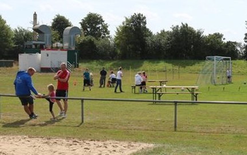 Viele Besucher konnte der TSV Ebersdorf beim diesjährigen Sommerfest begrüßen. Foto: eb