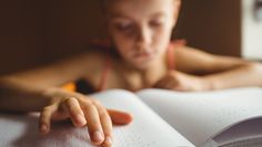 Der Welttag des Sehens findet am 10. Oktober 2019 mit dem Thema „VISION 2020 - das Recht auf Augenlicht“ statt.  Foto: AdobeStock/WavebreakMediaMicro