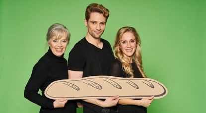 „En Mann mit Charakter“ heißt die plattdeutsche Komödie am 12. Oktober in der Stadthalle. Der ANZEIGER sprach mit Heidi Mahler, Tochter von Heidi Kabel.  Foto: Oliver Fantitsch