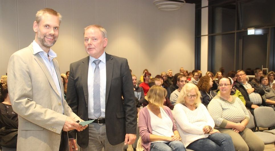 Der Vortrag des Referenten Oliver Hechtenberg gab neue Erkenntnisse und Denkanstöße im Umgang mit dem hoffnungsvollen Nachwuchs.  Foto: im