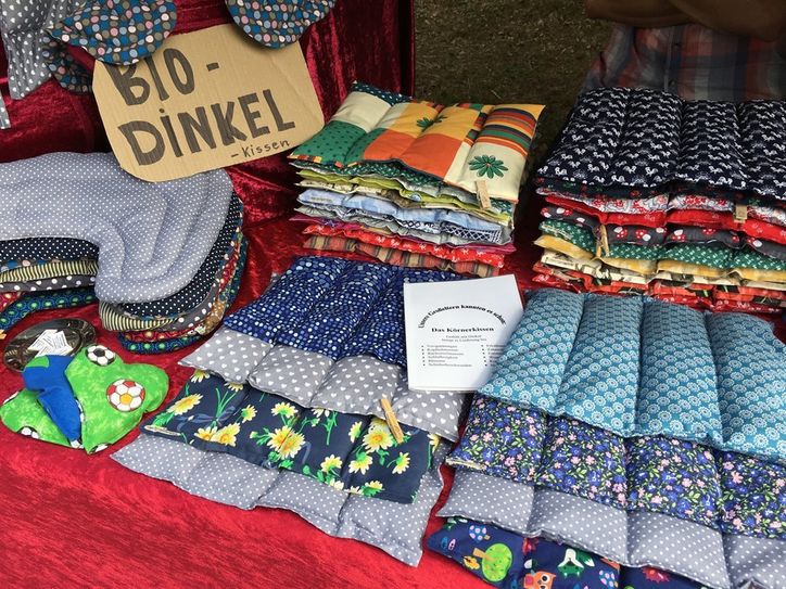 Angeboten werden am 17. November beim Kunst- und Handwerkermarkt in Sandbostel auch Bio Dinkelkissen. Foto: eb