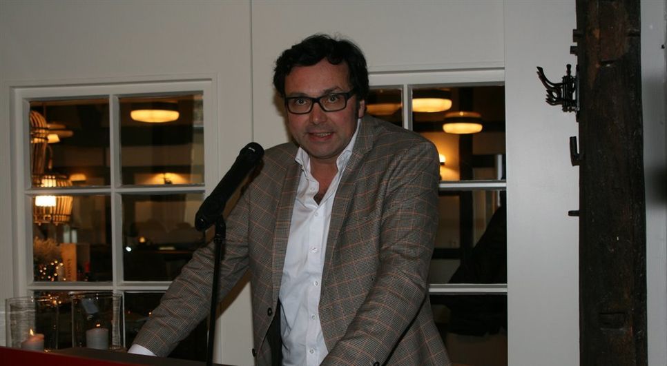 Marc Springer vom Planungsbüro Sweco erläuterte den Stand des „Zukunftsbildes Bremervörde 2030“.  Foto: sla