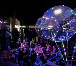 Die Kinder waren mit voller Begeisterung beim Lichterfest dabei. Foto: khe