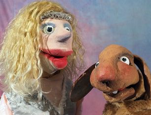 Das Buchfink-Theater spielt am 8. Dezember „Wie im Märchen“ im Rathaussaal in Bremervörde. Foto: eb