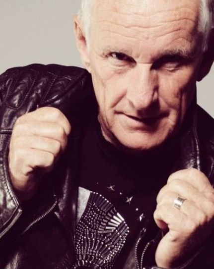 Er ist der bekannteste Hypnotiseur Pharo kommt in die Festhalle nach Kutenholz und bietet eine faszinierende Show. Foto: eb