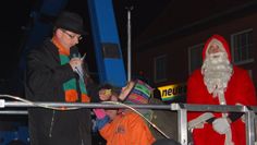 Ein Highlight des Hamberger Weihnachtsmarktes ist die Verlosung. Während des Marktes können noch viele Lose und ja vielleicht auch einer der tollen Gewinne ergattert werden.  Fotos: Archiv