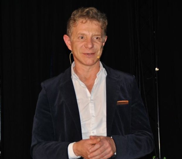 Alexander Wendt berichtete offen über seine Erkrankung auf der Kulturbühne. Foto: uml