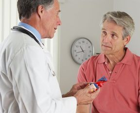 Patienten mit einer bekannten Herz-Kreislauf-Erkrankung sollten unbedingt zur jährlichen Grippeimpfung gehen.
Foto: djd/Sanofi/rocketclips - stock.adobe.com