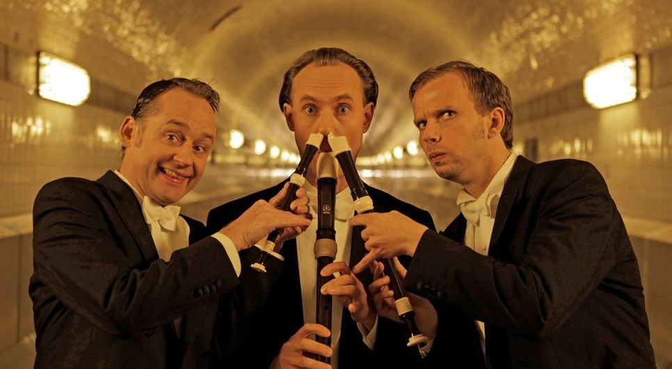 Die größten Weihnachtshits neu interepretiert bieten Bidla Buh bei ihrer Musikcomedyshow am 5. Dezember im Stadeum. Foto: Bidla Buh