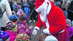 Ein Highlight für die Kinder: Der Weihnachtsmann wird an beiden Tagen auf dem Selsinger Weihnachtsmarkt erwartet. Foto: Archiv/mh