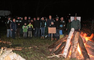 Auch in Wohlenbeck loderte ein Mahnfeuer der Landwirte.  Foto: sla