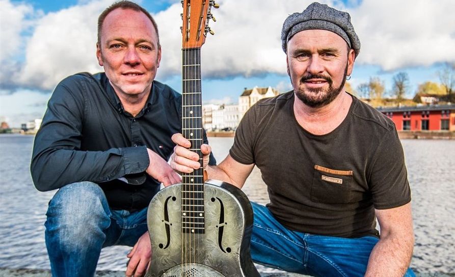 Dave Goodman und „Groove Minister“ alias Martin Röttger sind am kommenden Samstag im Rahmen der Reihe „Klubkonzerte Lilienthal“ im Murkens Hof zu Gast:  Foto: Olaf Malzahn