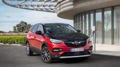 Der Opel Grandland X Plugin-Hybrid kommt pünktlich zum Angrillen am 18. Januar bei den Händlern an.  Foto: Opel Automobile GmbH