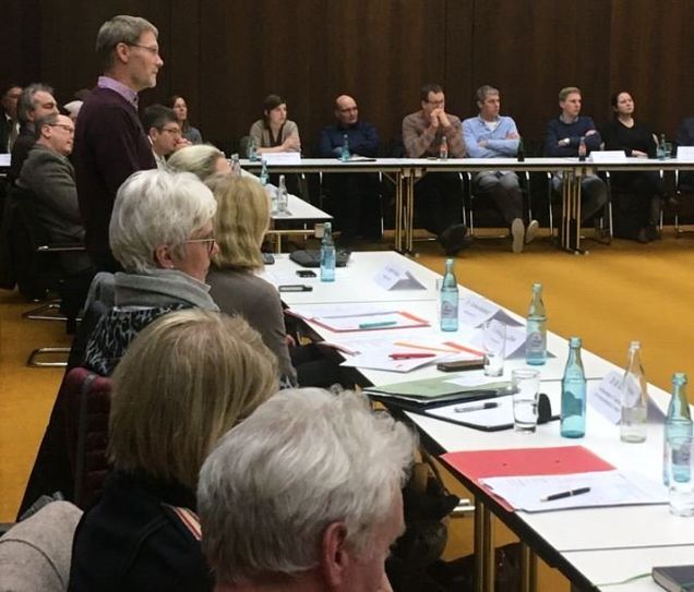 Dr. Wiedner informierte über die aktuelle Lage.  Foto: eb