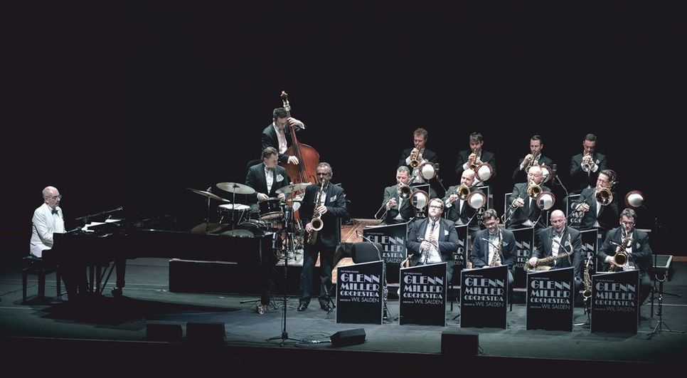 Das Glenn Miller Orchestra ist im Rahmen ihrer Jubiläumstour am 5. Februar im Stadeum zu Gast.  Foto: Stadeum
