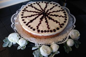 Bei Meikes Nusskuchen kann man nur schwer widerstehen. Wer ihn probieren möchte, backt ihn einfach nach. Foto: Meike