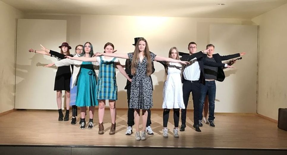 Beim vierten Kulturforum an der IGS Lilienthal stellten Schüler*innen aus dem Fachbereich „Kreativ“ ihr Arbeit der letzten Wochen vor.  Foto: an
