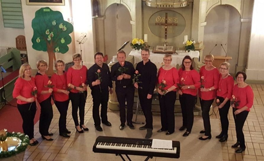 Der Stubenchor Querbeet begrüßt am 20. März auch musikalisch den Frühling auf der Kulturbühne.  Foto: eb