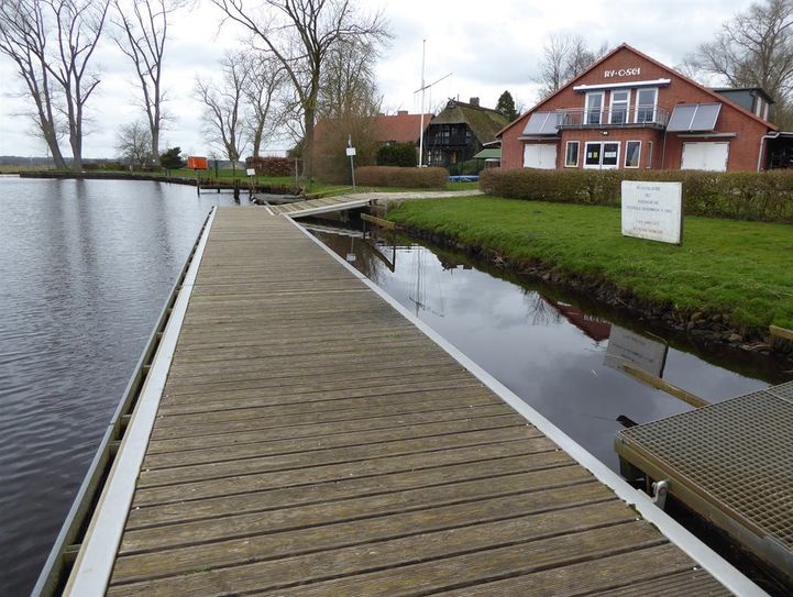 Der Anleger des Ruder-Vereins ist verwaist. Was bleibt, ist die Landschaftsidylle an der Hamme.  Foto: hc