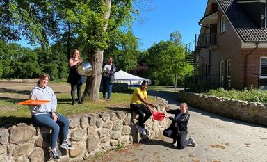 Aktuelle Hausgemeinde (v.l.n.r.): Lisa Ermisch, Svenja Richardt, Sarah Joram, Cebisile Ngqotheni und Nadine Heyer Foto: eb