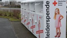 Der DRK-Kreisverband bittet die Bürger*innen im Landkreis, Kleiderspenden aufzubewahren und zu einem späteren Zeitpunkt abzugeben. Die Sortierwerke stießen derzeit an ihre Grenzen, berichtet DRK-Geschäftsführer Rolf Eckhoff. Foto: eb