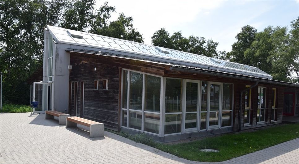 Der Neubau ist nach dem Konzept des sogenannten Lilienthaler Lernhauses gebaut worden. Die neuen Gebäude sind so konstruiert, dass sie selbstständiges Lernen fördern.  Foto: eb