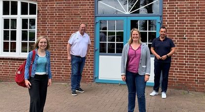 Dörte Liebetruth (links) wurde vom Bezirksvorstand der SPD Nord-Niedersachsen als stellvertretende Landesvorsitzende nominiert. Der Landesparteitag wird am 24. Oktober gewählt. Foto: Heino Baumgarten