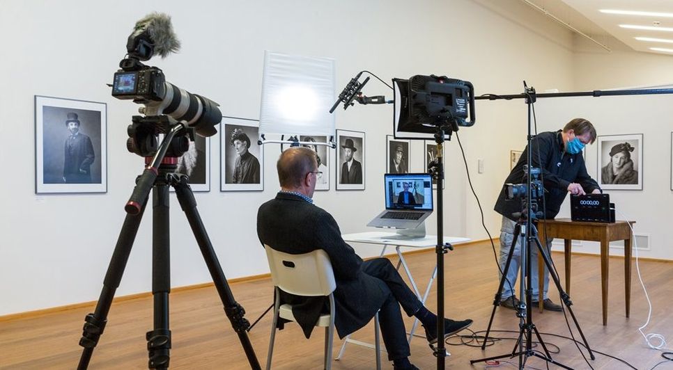 Weil das geplante Symposium wegen der Corona-Pandemie nicht stattfinden konnte, wurde die RAW-Gesprächsreihe mit acht Interviewpartner*innen aufgezeichnet. Sie wird ab dem 1. Juli online veröffentlicht. Fotos: Jürgen Strasser