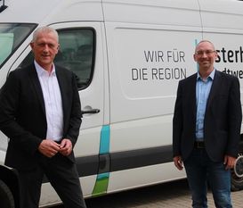Stadtwerke-Geschäftsführer Christian Meyer-Hammerström und Aufsichtsratsvorsitzender Prof. Dr. Tim Jesgarzewski.  Foto: eb