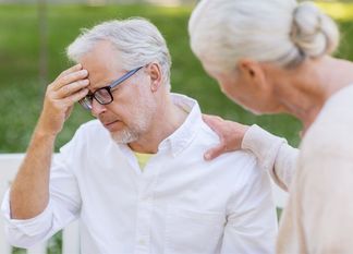 An heißen Sommertagen kommt es bei Senioren öfter zu Problemen mit Schwindel und Benommenheit.
  Foto: djd/Telcor Forschung/Syda Productions  stock.adobe.com