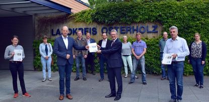 Die Kreisverwaltung und das Landvolk Osterholz werten nun die Ergebnisse einer Machbarkeitsstudie zur Nutzung der Moorflächen in der Region aus. Foto: eb