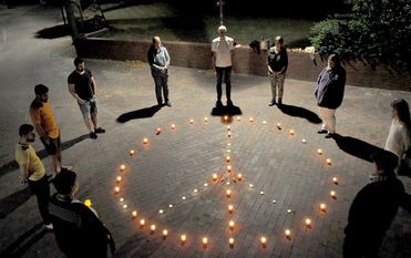 Friedensbewegte der Stadt fordern, dass der Bürgermeister dem globalen Bündnis „Mayors for Peace“ beitritt. Foto: eb