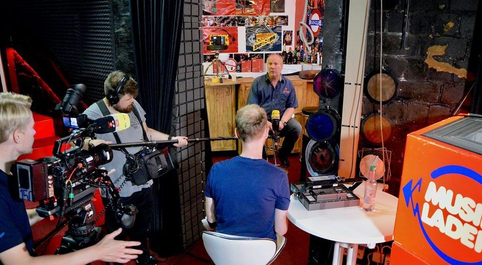 Zaft streift durch Erinnerungen im Interview.