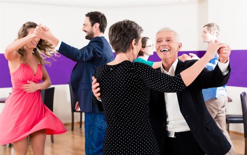 Im aktuellen Kursprogramm des TV Falkenberg finden sich auch neue Tanzkurse für Erwachsene.  Foto: eb