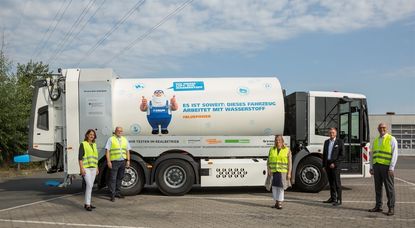 Das erste wasserstoffbetriebene Entsorgungsfahrzeug wird im Realbetrieb getestet. 
 Foto: Bremer Stadtreinigung