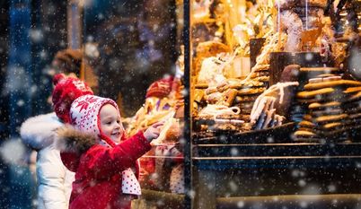 Mit Kontaktbeschränkungen unmöglich: Der Landkreis Osterholz rät in diesem Jahr dringend vom traditionellen Nikolauslaufen ab. Auf ihrer Website schlägt die Kreisverwaltung Alternativen für das zweite Adventswochenende vor. Foto: AdobeStock/famveldman