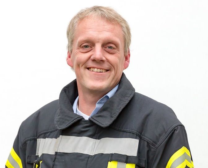 20 Jahre im Amt und kein Ende in Sicht: Arne Nestler wurde erneut zum Ortsbrandmeister in Garlstedt gewählt. Seine vierte Amtszeit beginnt im März.  Foto: eb