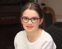 Von links oben: Jerome, Lisa, Mirja und Riana haben den Jahresrückblick für den Heimatverein Kutenholz aufgenommen. Foto: eb