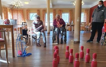 Die Soziale Betreuung im Eichhof musste ihre Angebote anpassen, ist aber nach wie vor tägliche für die Bewohner:innen da. Foto: eb