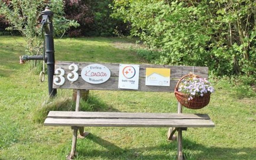 Eine Bank voller Auszeichnungen. Foto: Martin Hill