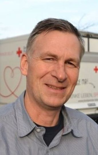 Der Bremervörder Stefan Pragmann erschien zu seiner 50. Blutspende.