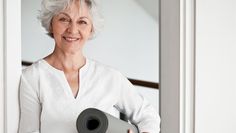 Wer regelmäßig trainiert, kann seine Beweglichkeit lange Zeit erhalten.
 Foto: djd/Hermes Arzneimittel/jd-photodesign - stock.adobe.com