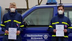 Bestanden! Jonas Baumgarte (links) und Kai Hiller sind ab sofort als Helfer für den THW im Einsatz.  Foto: eb
