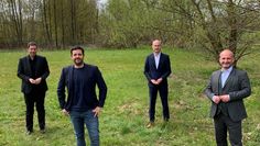Sozialdemokratische „Manpower“ aus Niedersachsen: Die Anführer der Kandidatenliste für die Bundestagswahl: Lars Klingbeil, Daniel Scheider, Michael Harjes und Kai Koeser (v. li.)