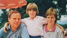 Nicht nur in jungen Jahren sind die Eltern für ihre Kinder da. Das hört im Idealfall nie auf.