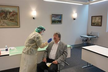 Reinhard Lindenberg beim Test. Foto: MedienDienstleistungen Poppe