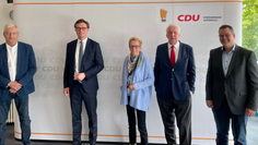 Torsten Wischhusen, Kreisvorsitzender Kristian Tangermann, Brunhilde Rühl, Rainer Sekunde und Martin Köpke (v. l. n. r.)
